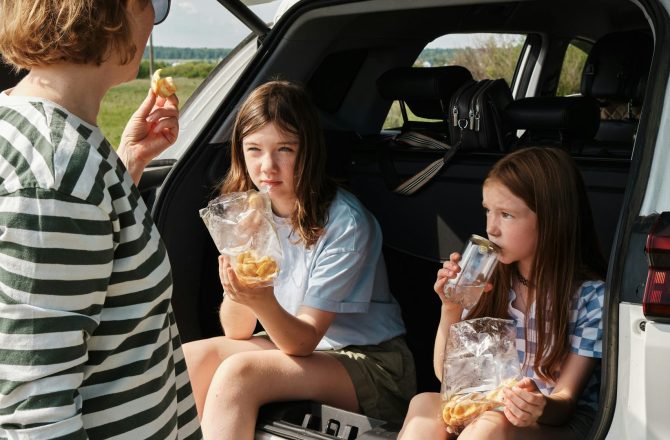 Family Road Trips Made Simple: Tips for a Smooth and Safe Drive